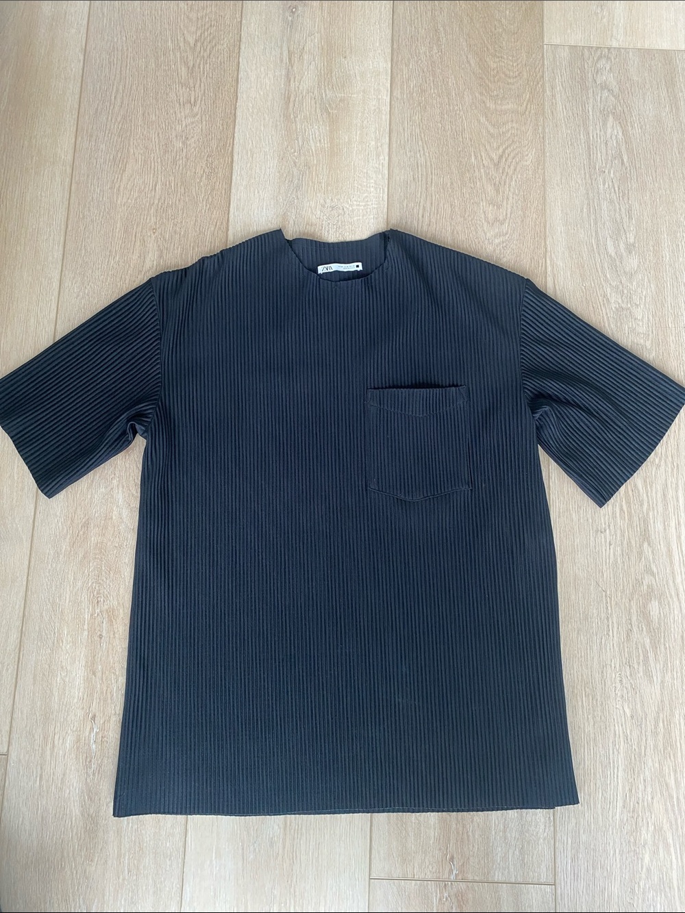 Zara Black Ribbed Short-Sleeve Pocket Tee